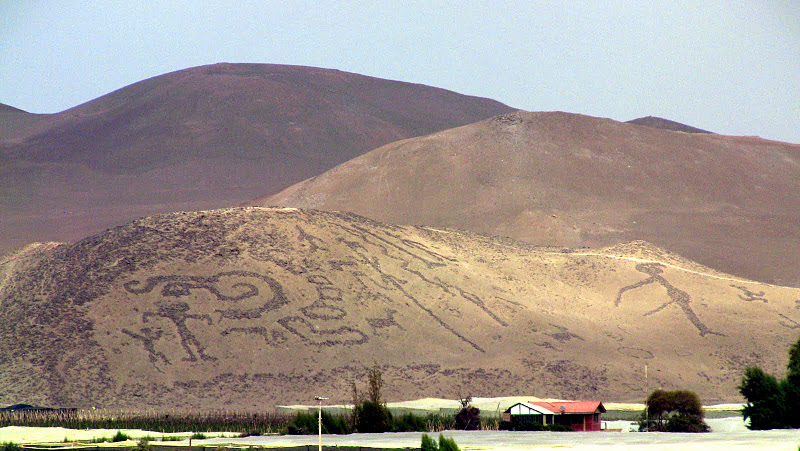 Geoglifo “La Tropilla” - Figuras y magia en piedras.